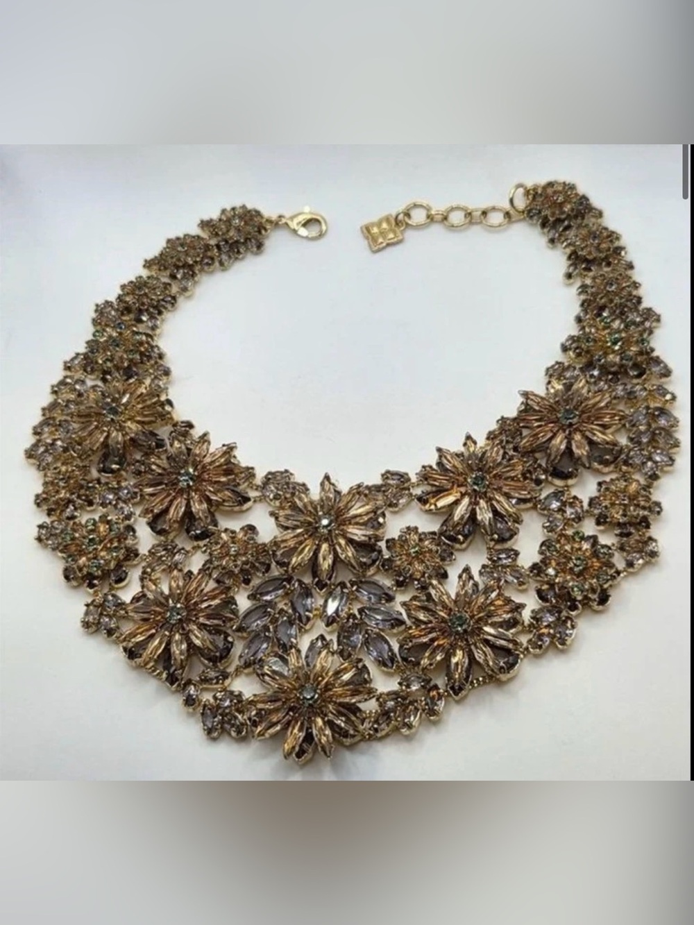 BCBGMAXAZRIA Champagne Rhinestone Floral Bib Statement Necklace Beautiful!